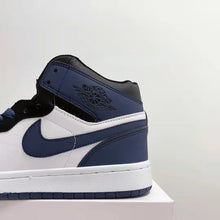 Load image into Gallery viewer, Casual Sports Shoes Breathable Sneaekrs Running Shoes