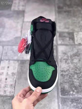 Load image into Gallery viewer, Fashion womens sneakers breathable sports shoes