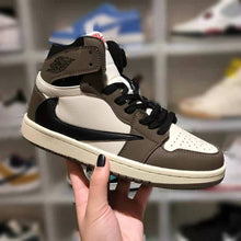 Load image into Gallery viewer, Running Shoes Breathable  Sport Shoes Male Female Sneakers
