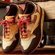 Load image into Gallery viewer, Casual Sports Shoes Breathable Sneaekrs Running Shoes
