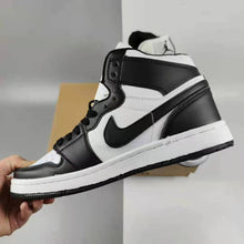 Load image into Gallery viewer, Casual Shoes Basketball Shoes Outdoor Sports Shock Absorber
