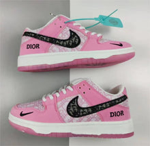 Load image into Gallery viewer, Summer Fashion Casual Sneaker Shoes Ultralight Flattie Breathable Shoes
