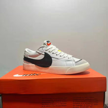 Load image into Gallery viewer, Casual Sports Shoes Breathable Sneaekrs Running Shoes
