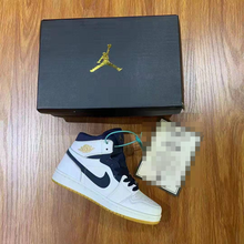 Load image into Gallery viewer, Casual Shoes Lace-Up Simple Breathable Shoes Mesh Sneakers
