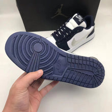 Load image into Gallery viewer, Casual Sports Shoes Breathable Sneaekrs Running Shoes
