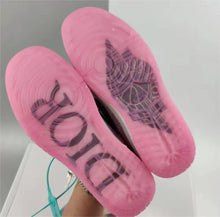 Load image into Gallery viewer, Summer Fashion Casual Sneaker Shoes Ultralight Flattie Breathable Shoes
