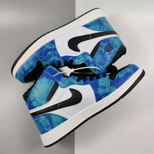 Load image into Gallery viewer, Fashion Sports Shoes Casual Running Shoes Athletic Sneakers
