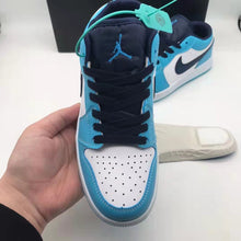 Load image into Gallery viewer, Casual Sports Shoes Breathable Sneaekrs Running Shoes
