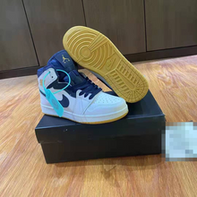 Load image into Gallery viewer, Casual Shoes Lace-Up Simple Breathable Shoes Mesh Sneakers
