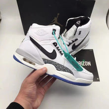 Load image into Gallery viewer, Bottom Air Cushion Platform Leisure Sports Shoes
