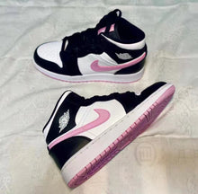 Load image into Gallery viewer, Casual Sports Shoes Breathable Sneaekrs Running Shoes
