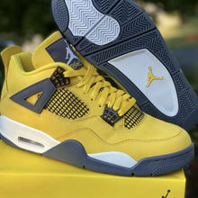 Load image into Gallery viewer, Casual Sports Shoes Breathable Sneaekrs Running Shoes
