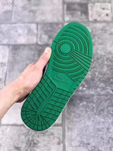 Load image into Gallery viewer, Fashion womens sneakers breathable sports shoes
