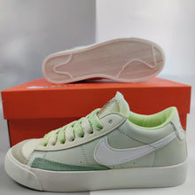 Load image into Gallery viewer, Casual Sports Shoes Breathable Sneaekrs Running Shoes
