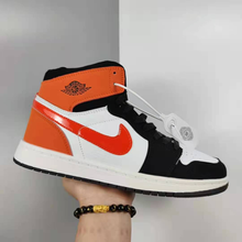 Load image into Gallery viewer, Couple's Patent PU Sport Sneaker Dancing Hip-pop Shoe
