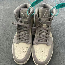 Load image into Gallery viewer, Casual Shoes Lace-Up Simple Breathable Shoes Mesh Sneakers
