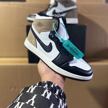 Load image into Gallery viewer, Summer Fashion Casual Sneaker Shoes Ultralight Flattie Breathable Shoes
